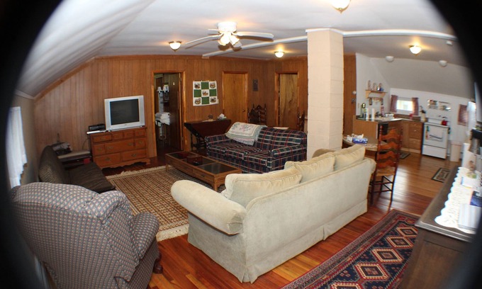 Thompson House | Guest House in Thompson- Near Elk Mtn. Endless Mountains