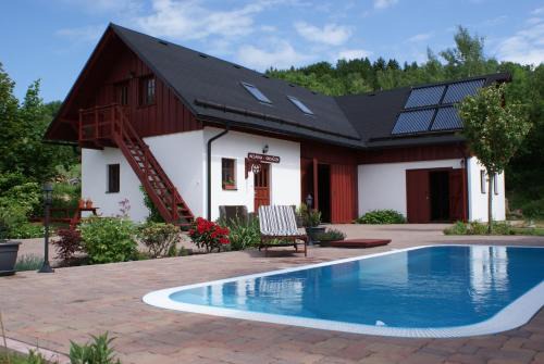 Jablonne v Podjestedi Apartment | Guest House K74