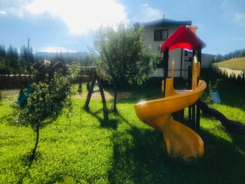 Neagra Sarului House | Guest House La TaTa