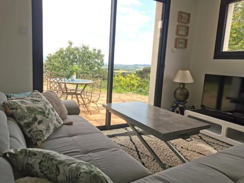 Roullens House | Guest House Le Citronnier
