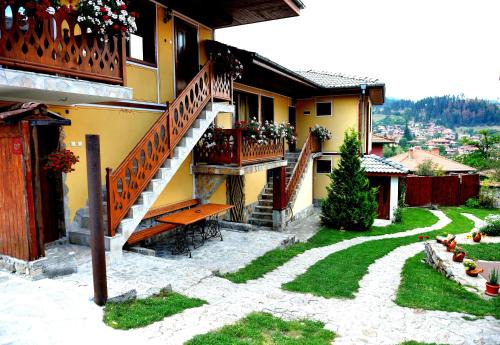 Koprivshtitsa House | Guest House Mavrudieva