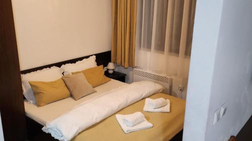 Old Town Apartment | Guest Suite