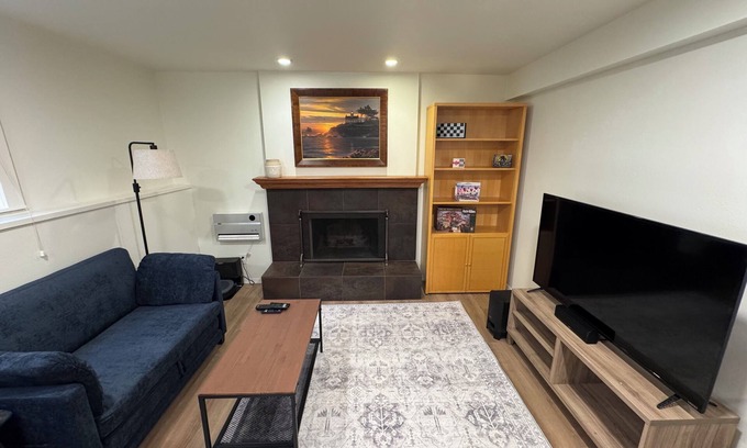 Education Hill House | Guest suite in Redmond