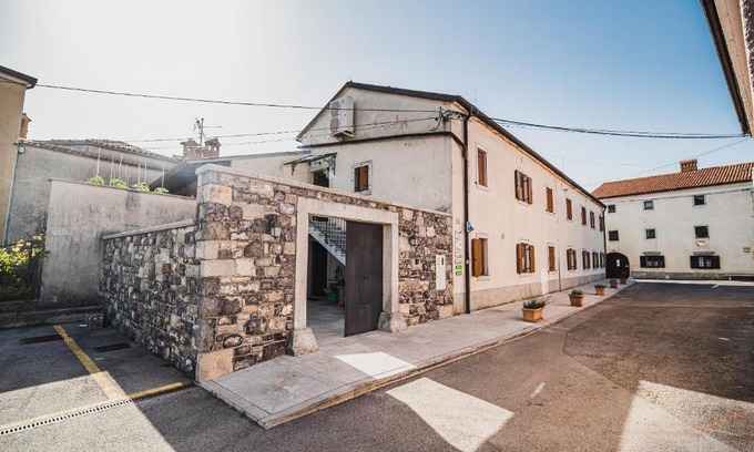 Lokev Apartment | Guesthouse Muha