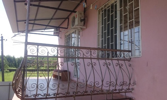 Sokhumi House | Guesthouse on Bratiev Ezugbaya 26