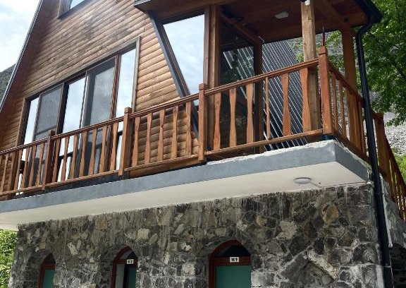 Shkoder County House | Guesthouse Te Pjerini Selcë-Cem