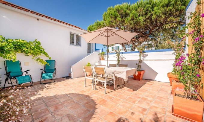 Praia das Macas House | GuestReady - A special place near the beaches