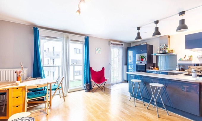 Asnieres-sur-Seine Apartment | GuestReady - Gennevilliers Vibrant Serenity
