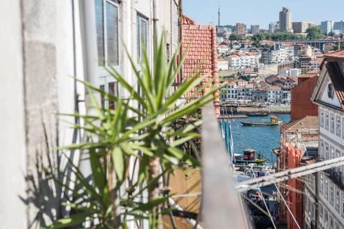 Centro / Baixa Apartment | GuestReady - Minimalistic studio downtown