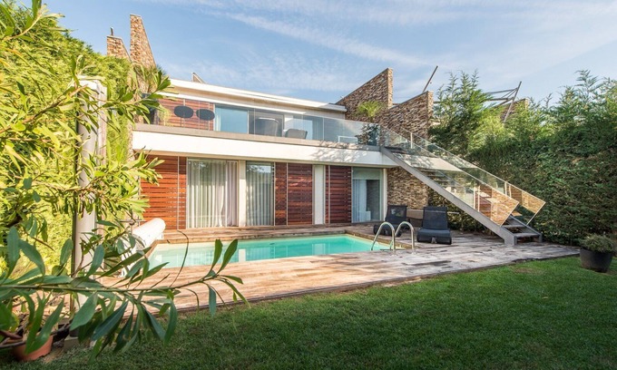 Agua Longa House | GuestReady - The New Vale Pisão