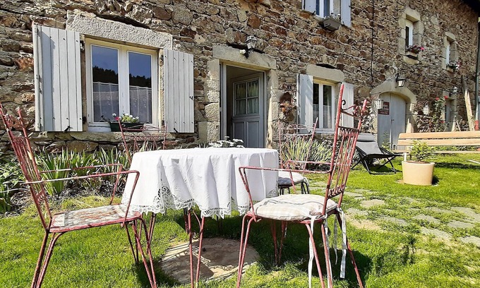 Sembadel Bed & Breakfast | Guestroom Sembadel, 2 bedrooms, 2 persons