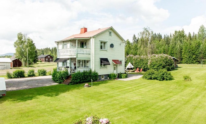 Ytterhogdal Apartment | Guestrooms at Forest Family Home
