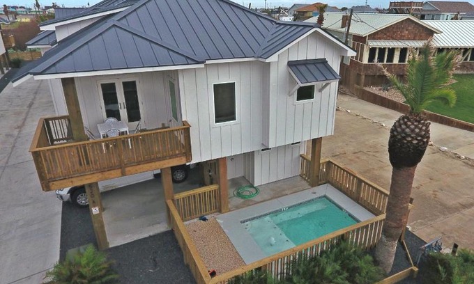 Old Town House | Gulf-View, New-Build w/Pool, & EV Charging