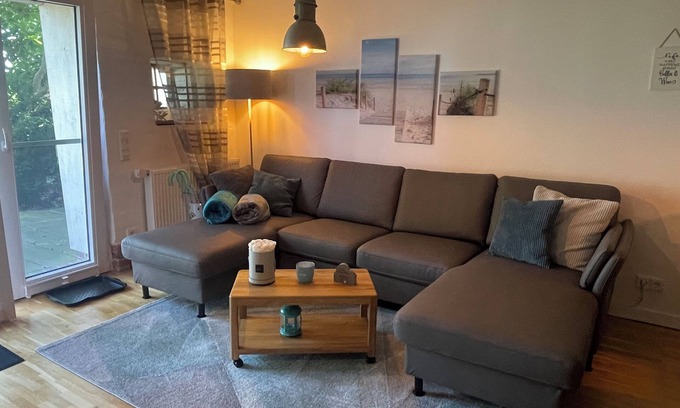 Grosefehn Apartment | Gulfhof vacation apartment "Langeoog" with a view of the nature reserve