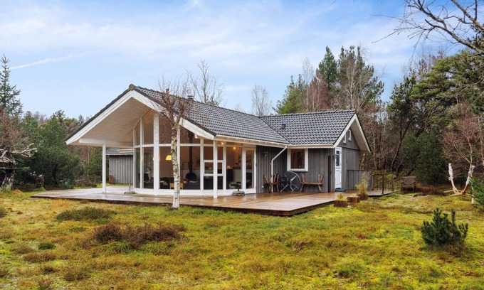 Fur House | "Guri" - 600m to the inlet by Interhome