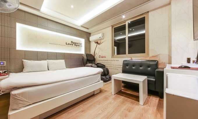 Gyeongsan Hotel | Gyeongsan Top Two