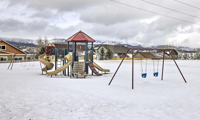 Gypsum House | Gypsum Home with Patio Between Glenwood and Vail