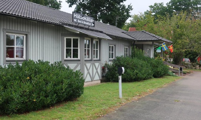Kyrkhult Bed & Breakfast | Hälsokällans Bed and Breakfast