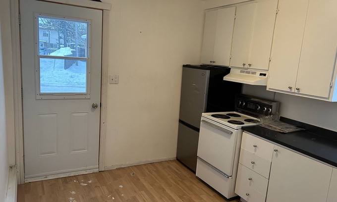 Mont-Laurier Apartment | Hébergement Pour Vacanciers de Longue Durée, Étudiants ou Travailleurs