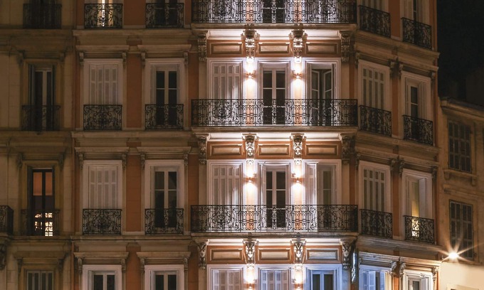 Noailles Hotel | Hôtel Amista Marseille (ancien Hôtel Saint-Louis Vieux Port)