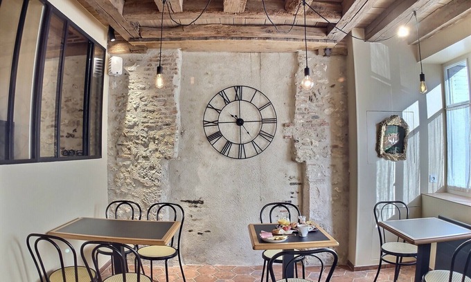 Bracieux Hotel | Hôtel Du Cygne