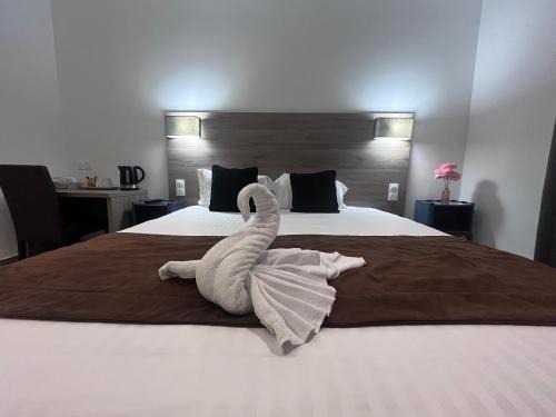 Chatellerault Hotel | Hôtel L'Univers