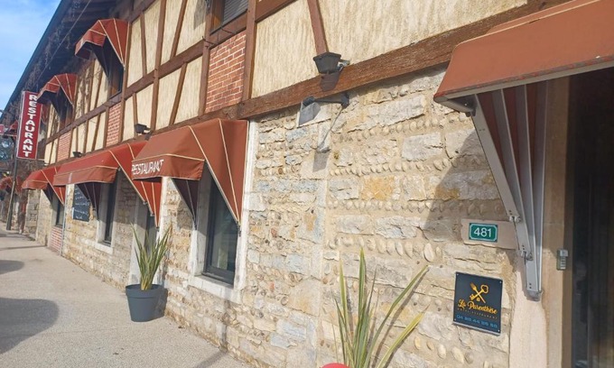 Attignat Hotel | Hôtel La Parenthèse