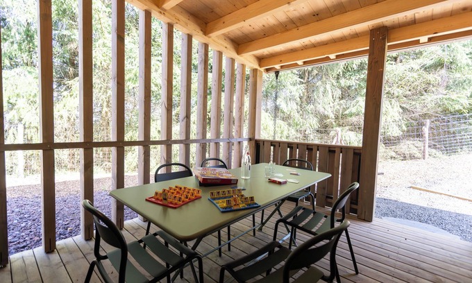 Saint-Ours Cabin | Hôtel – Logdes de Lemptégy