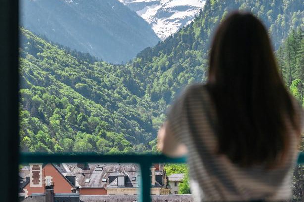 Cauterets Hotel | Hôtel-Résidence Le Lys