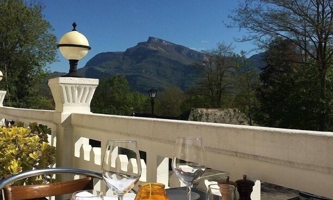 Chambery Hotel | Hôtel Restaurant Ô Pervenches