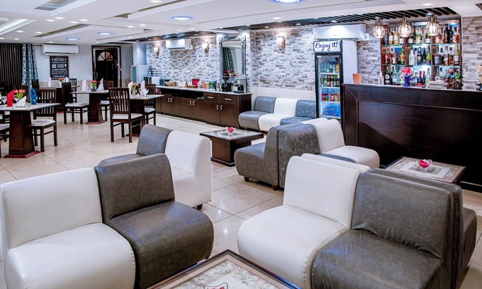 Akwa II Hotel | Hôtel Séréna Bali