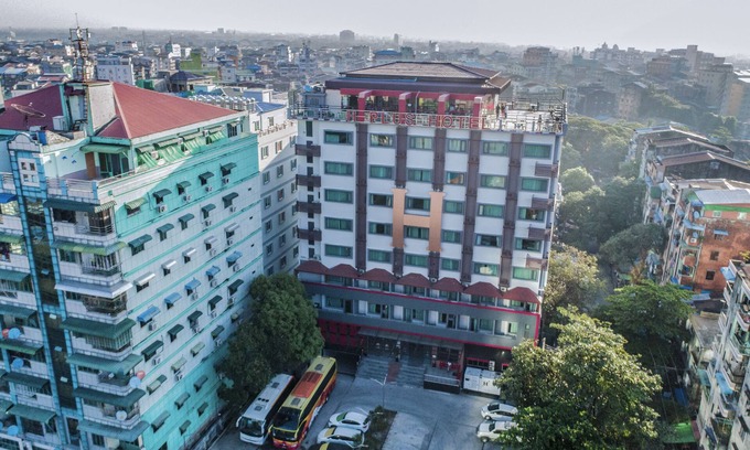 Tamwe Township Hotel | H Plus Hotel Yangon