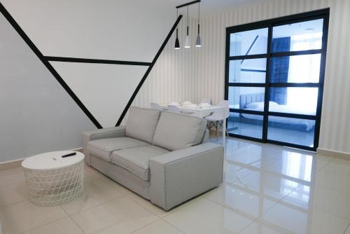 Ara Damansara Apartment | H2O Residence Ara Damansara Netflix, Washing machine dryer