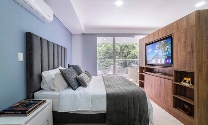 Granada Apartment | H601 - 1Bed Garden View Studio With Pool & Parking