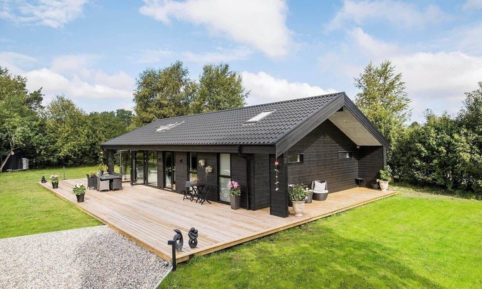 Hou House | HA359 Hals - Pantervej 2