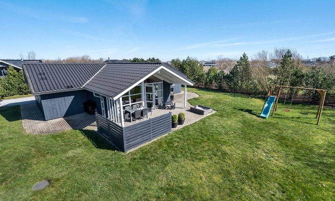 Skaven Strand House | "Haagen" - 600m to the inlet by Interhome