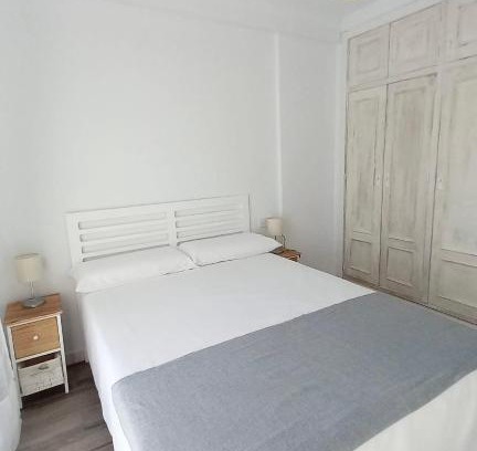 Alhaurin de la Torre House | Habitación ático con terraza privada B