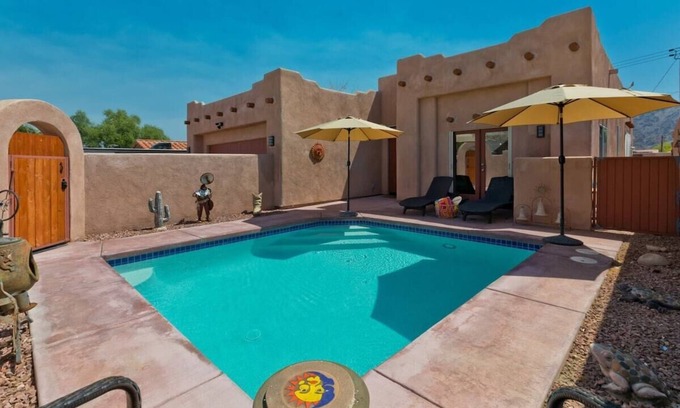 La Quinta Cove House | Hacienda Getaway Pool, Hot Tub, & Steps to trails.