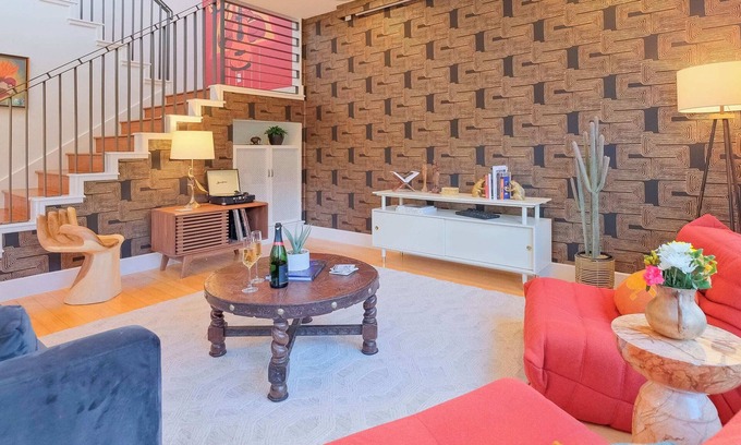 SoFi House | Hacienda SoCo - Fire Pit & 3 Min Walk to SoCo