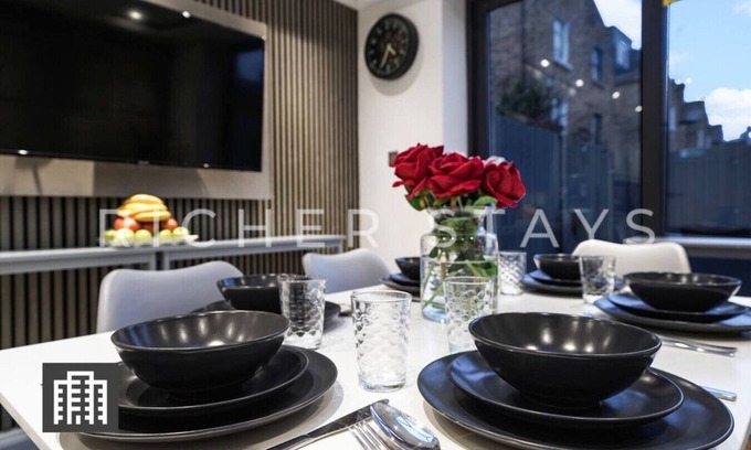 Leabridge House | Hackney Suites - Double En-suite Room (B2)