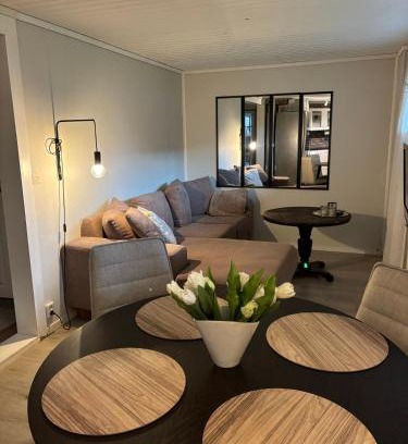 Grebbestad Apartment | Hagavägen 1 Lägenhet