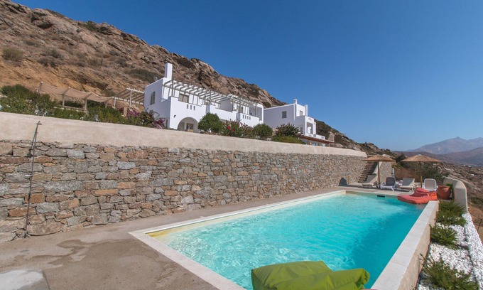 Naxos Villa | Halcyon Suites and Villas Naxos