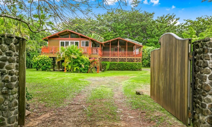 Wainiha House | Hale Koolau, A Tropical Paradise, A/C TVNC #1017