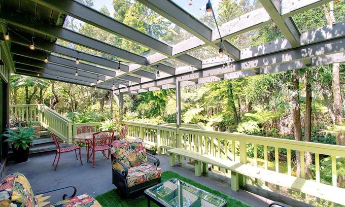 Royal Hawaiian Estates House | Halehikiola home