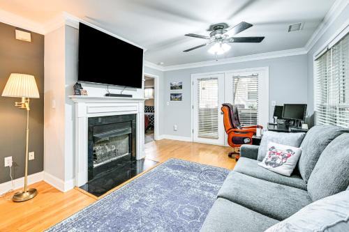 Third Ward Apartment | half Mi to Bank of America Stadium Uptown Condo!