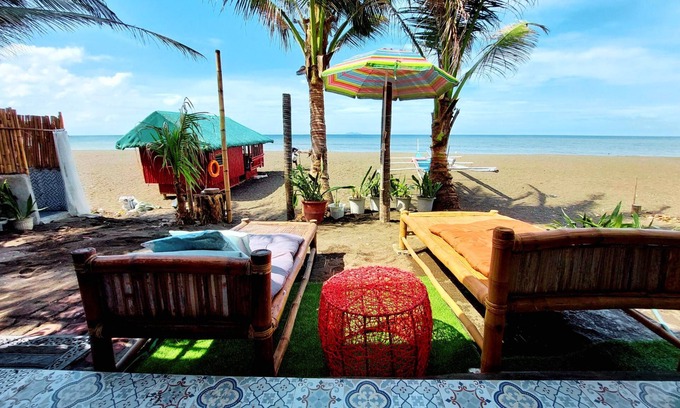 Lian Hotel | Half Moon Village and Beach House