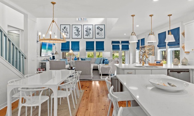 Laurel Grove House | Halloween Available* Charming Home With Six Seat Golf Cart*Patio With Grill*Tram