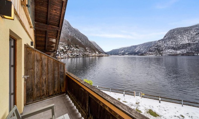 Hallstatt House | Hallstatt Lakeside Top 5 - Zimmer mit Balkon