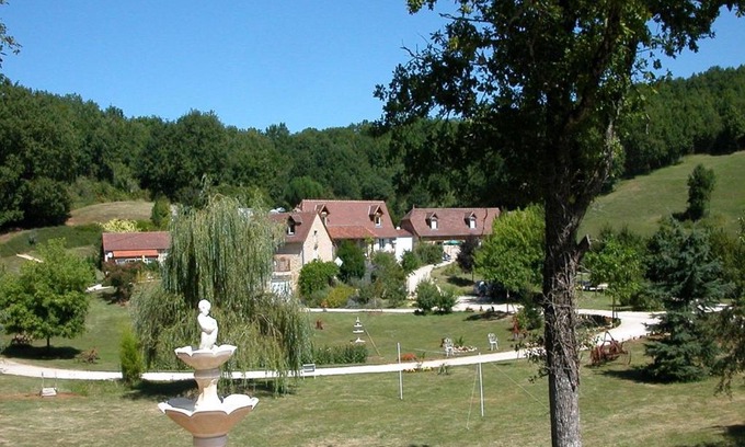 Martel House | Hameau les Combelles