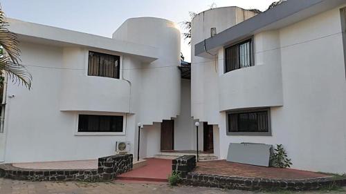 Parshwapuram Villa | Hamid Villa Lonavala